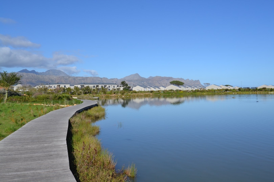 3 Bedroom Property for Sale in Somerset Lakes Western Cape